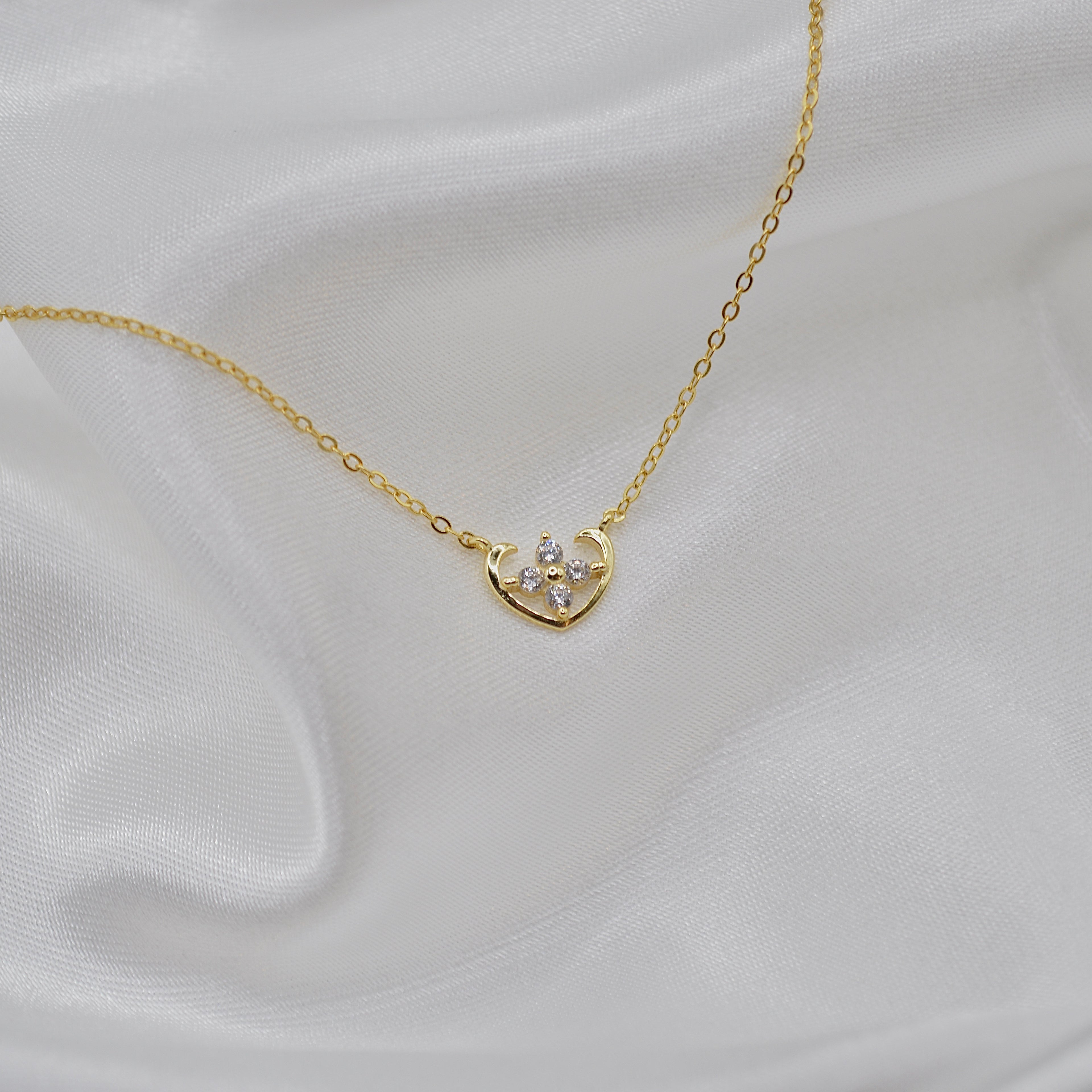 Collier l'intemporelle (Réf 143)