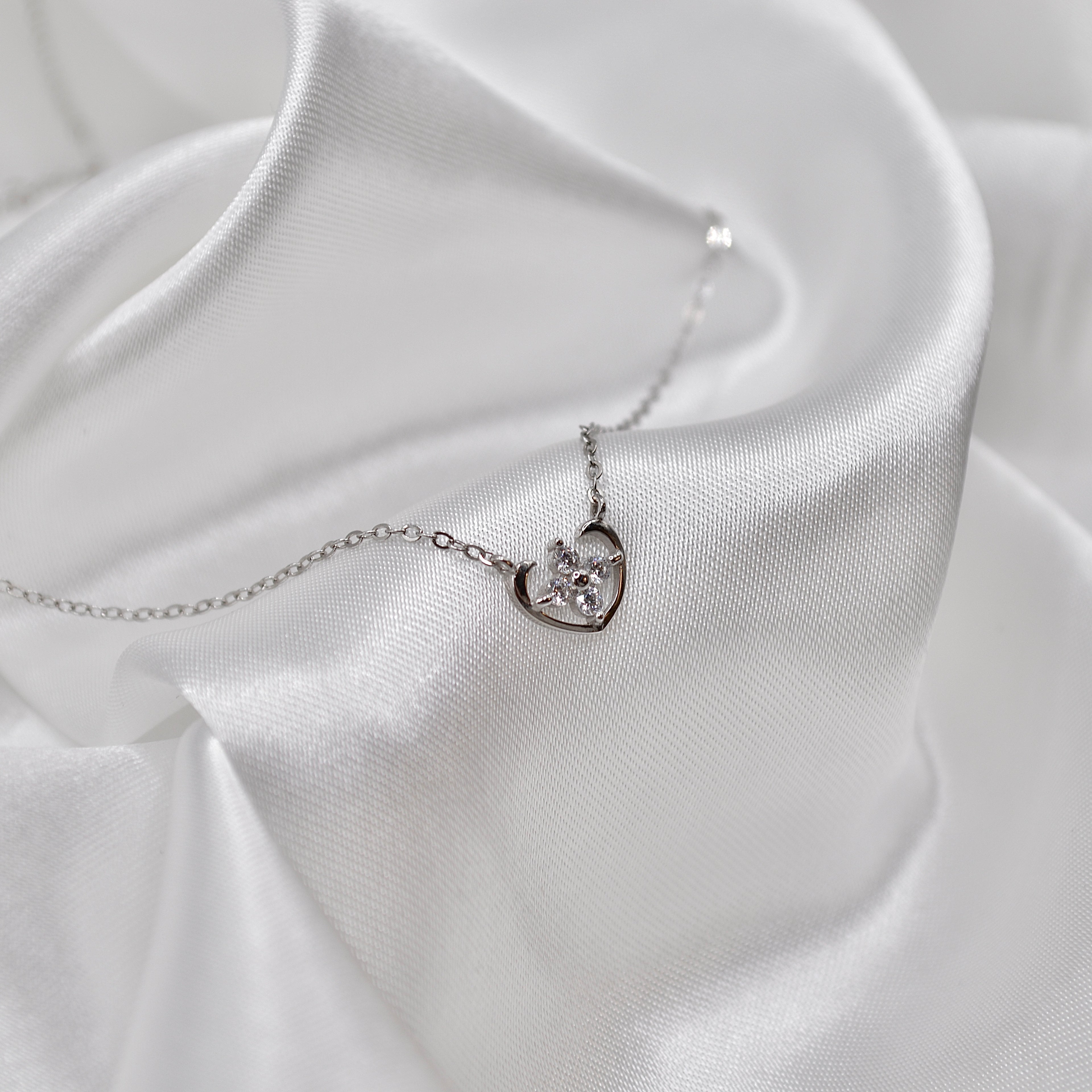 Collier L'Intemporelle (Réf 144)